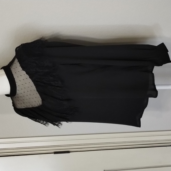 Molly Braken Black Lace Top Size Small Long Sleeve NWT - Picture 3 of 11